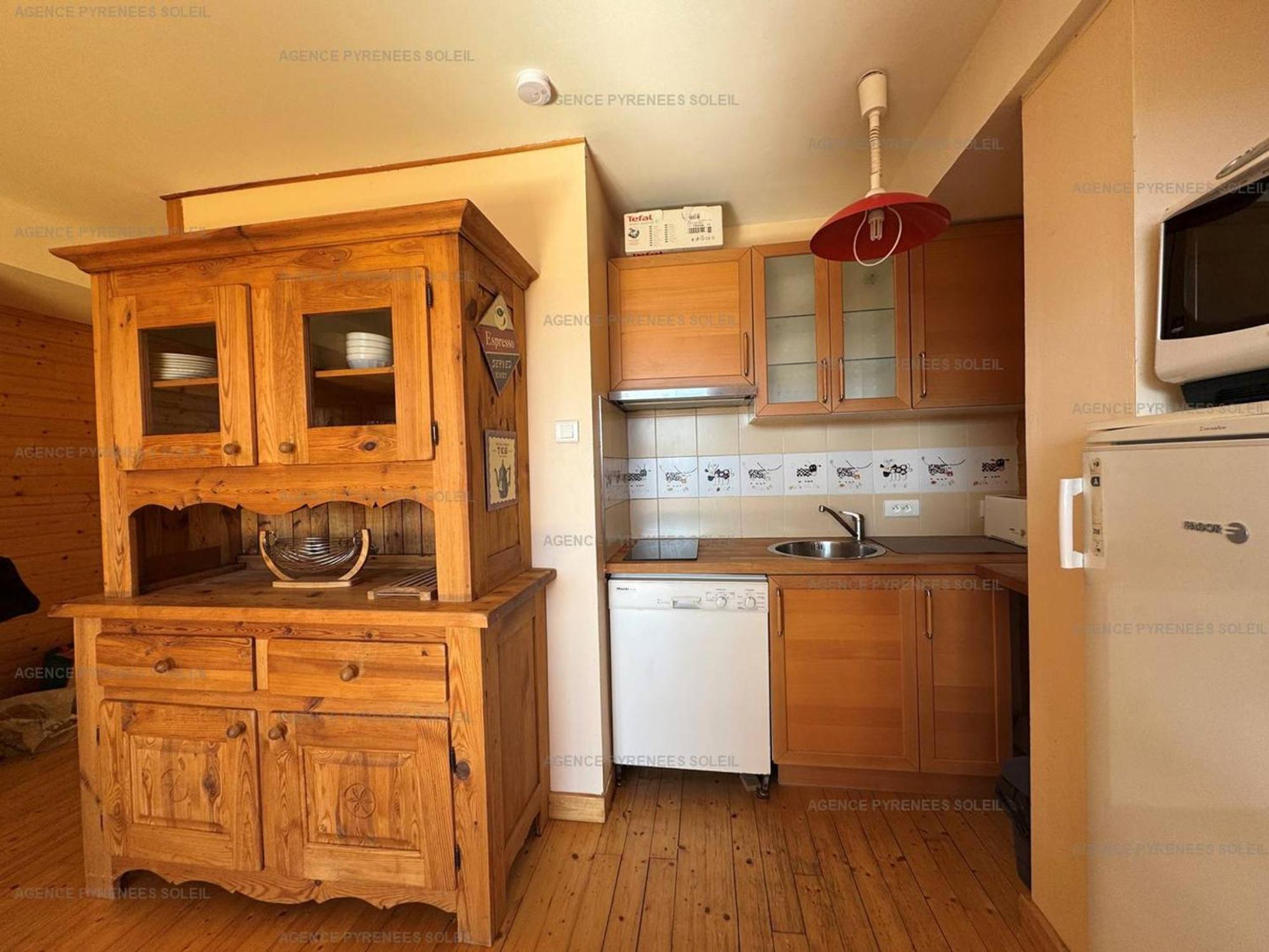 F4 Bas De Chalet Avec Terrasse Et Parking - Les Angles - Fr-1-295-143 Exteriör bild